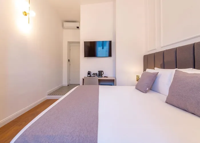 Hotel Crescenzio 74 botique by Ghor Roma